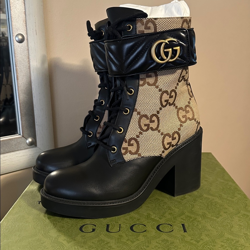 Gucci Black and Tan GG Lace-Up Boots